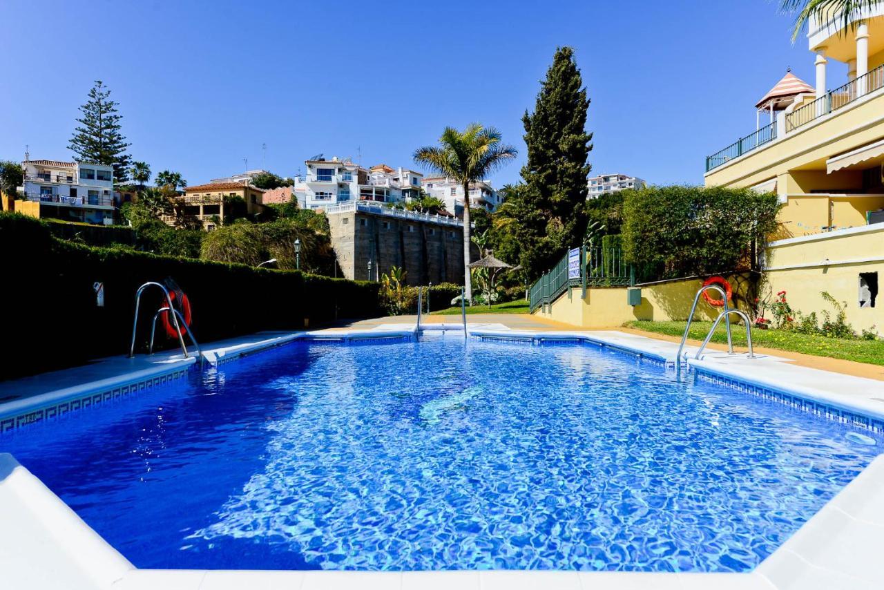 Refurbished 2-Bed Apartment Burriana Beach. 네르하 외부 사진