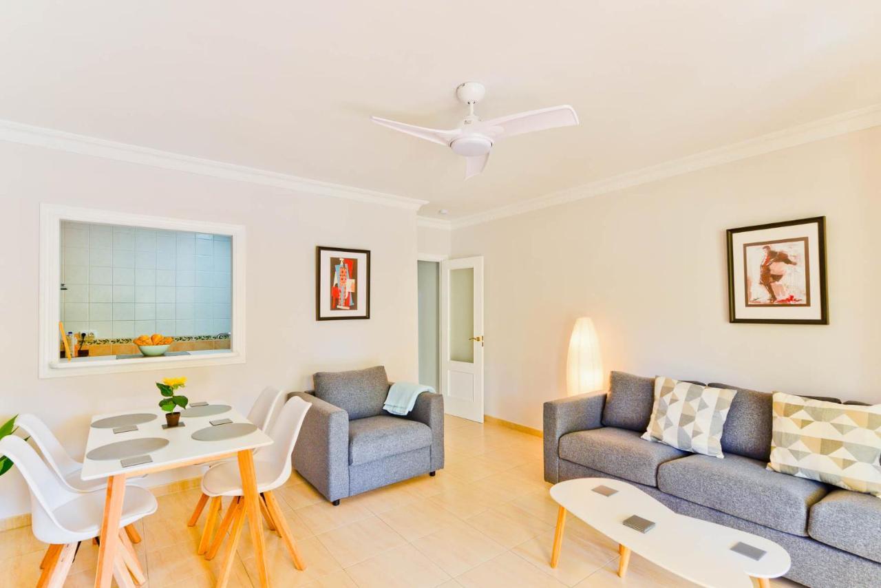 Refurbished 2-Bed Apartment Burriana Beach. 네르하 외부 사진